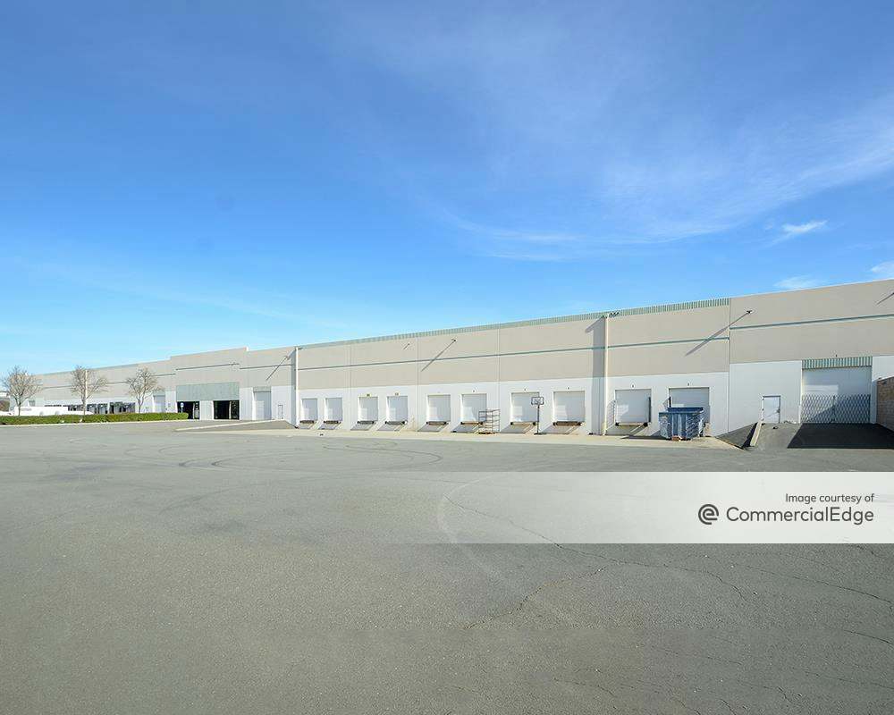 Benicia Industrial Park Lincoln Distribution Center Phase II 4701 Industrial Way, Benicia